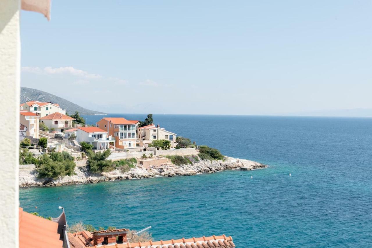 Villa Lille Trogir Bagian luar foto